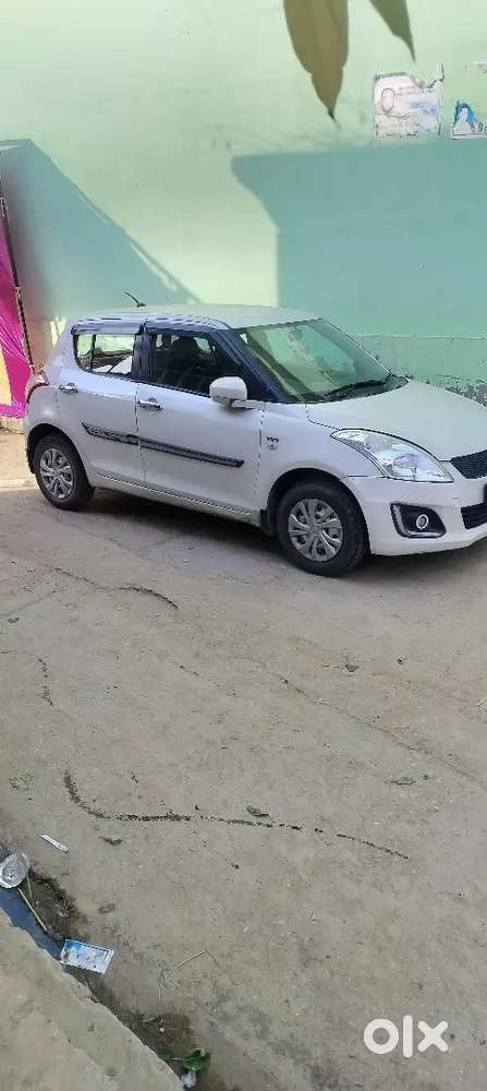 Maruti Suzuki Swift 2012 Petrol 70000 Km Driven