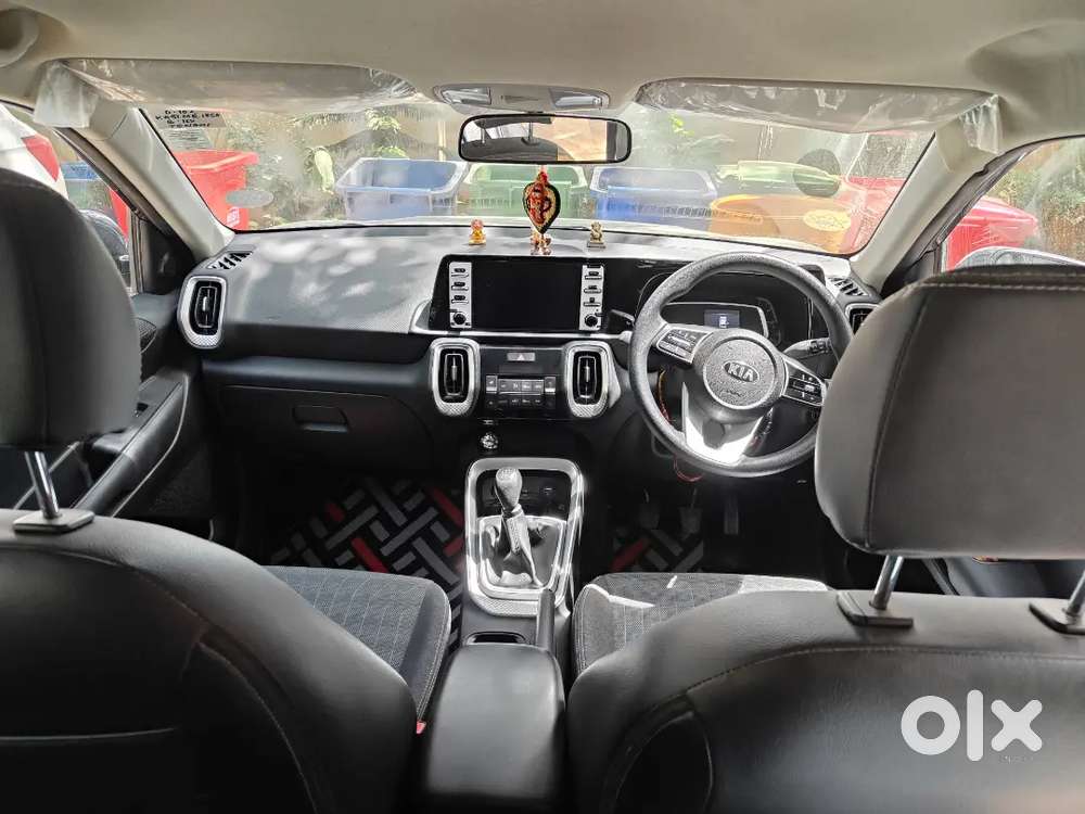 Kia Sonet HTK+ 1.2 Petrol, 5 Speed Manual,
Dec 2020, 14000 Kms, KA No.