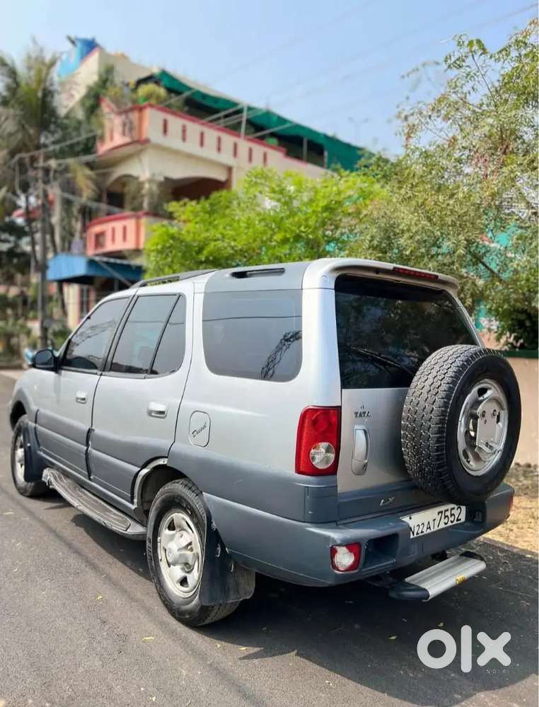 Tata Safari