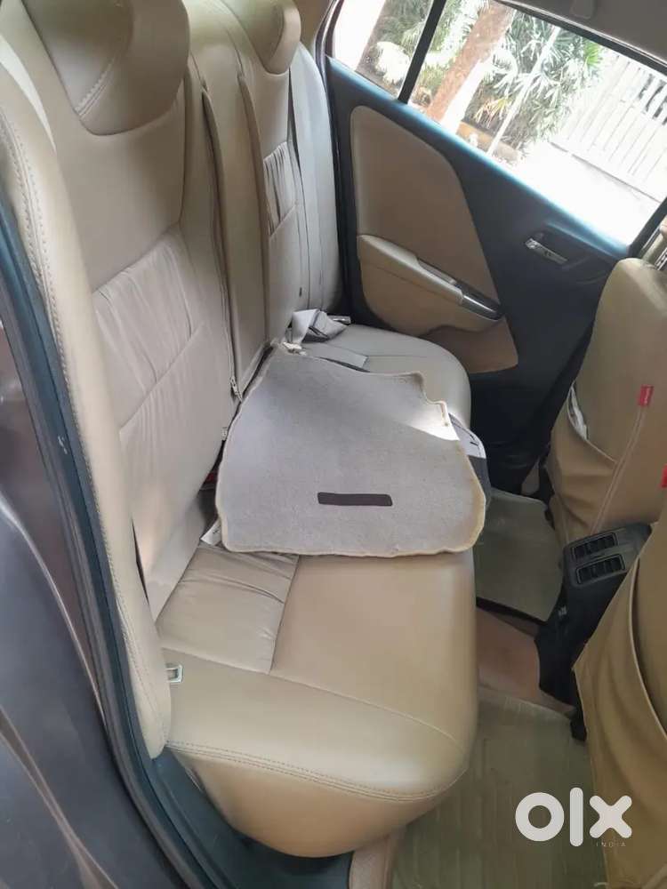 Honda City 1.5 V Petrol 2016