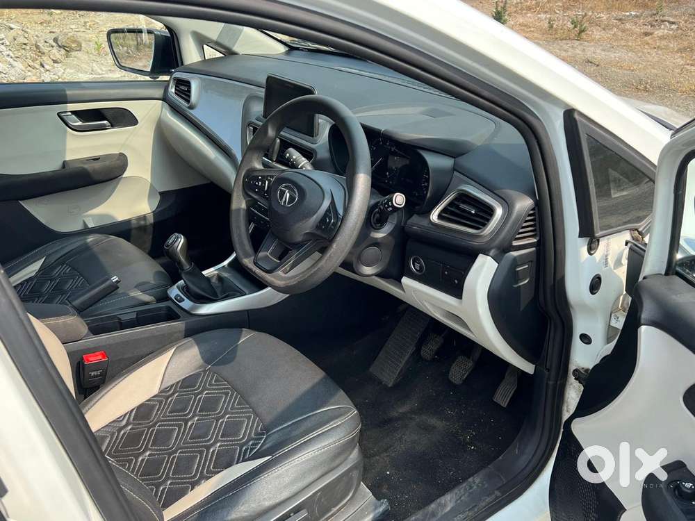 Tata Altroz 1.2 Xz Plus Petrol, 2022, Petrol