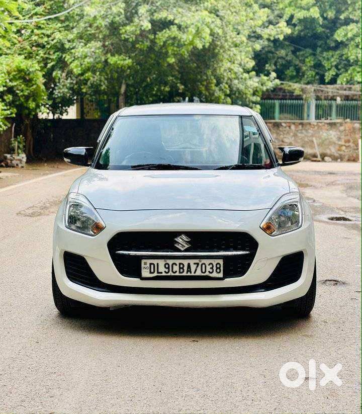 Maruti Suzuki Swift Vxi Optional, 2023, Petrol