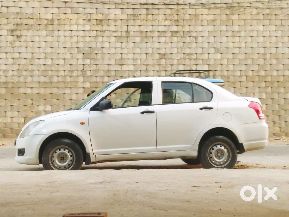 Maruti Suzuki Dzire Tour 2016