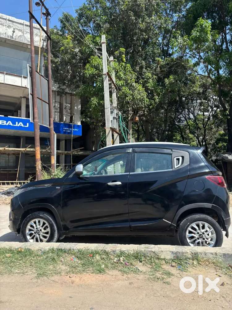 Mahindra Kuv 100 K8 Best Condition Car