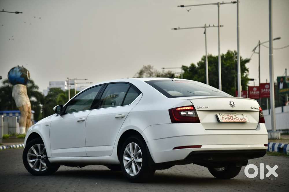 Skoda Octavia 2.0 L K Tsi At, 2019, Petrol