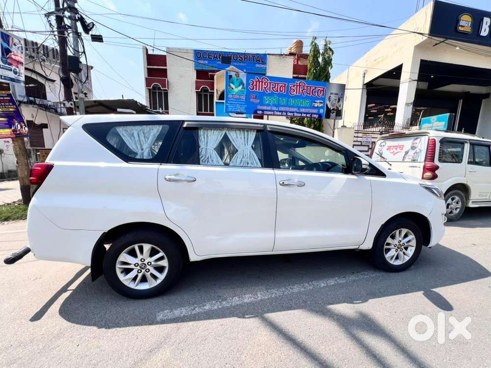 Toyota Innova Crysta