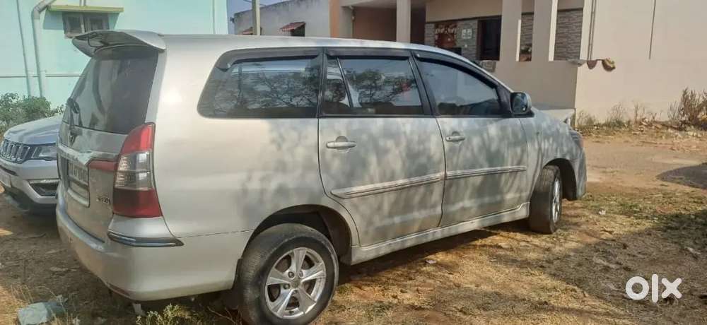 Toyota Innova 2006 Diesel Well Maintained