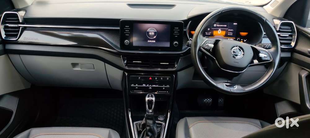 Skoda Kushaq 1.0 Tsi Style At, 2022, Petrol