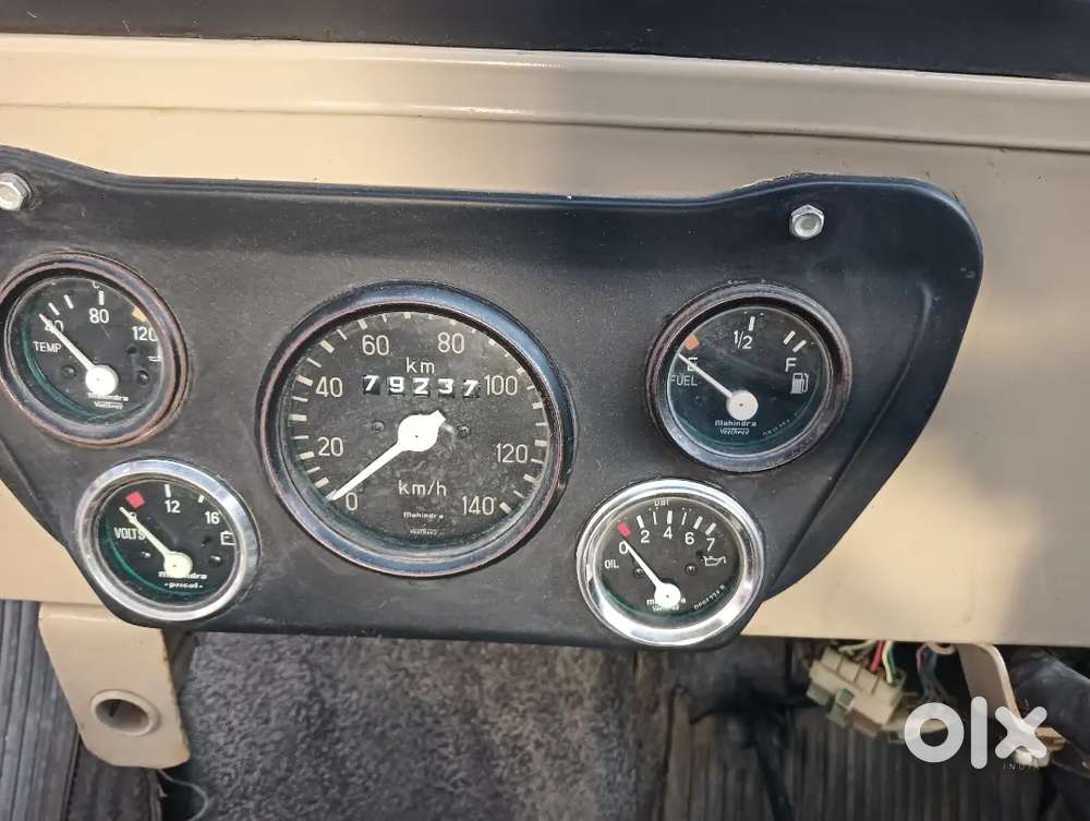 Mahindra Jeep 2001 Diesel Well Maintained
