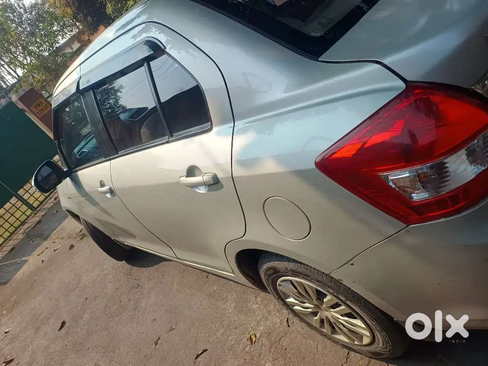 Maruti Suzuki Dzire 2016 Diesel 85000 Km Driven