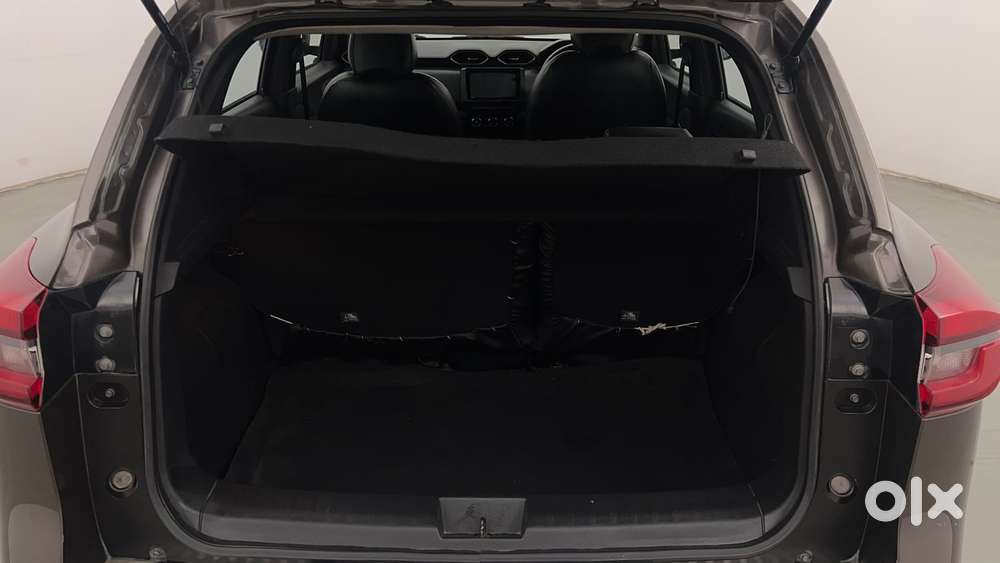 Nissan Magnite 1.0 Xv Premium Turbo Cvt (o), 2021, Petrol