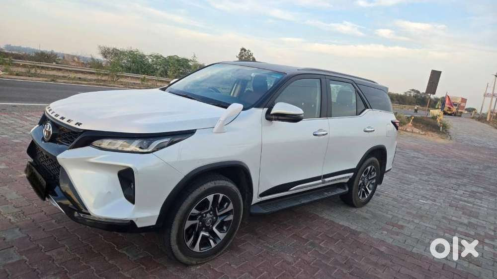 Toyota Fortuner Legender 4x2 At 2.8, 2025, Diesel