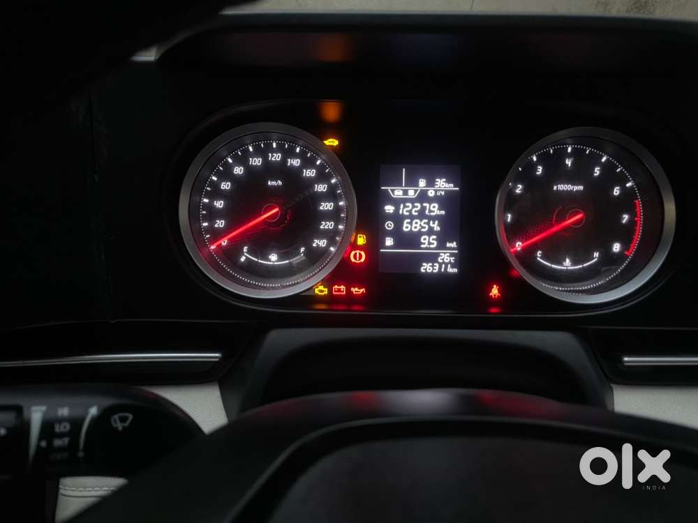Hyundai Verna 2025 Petrol