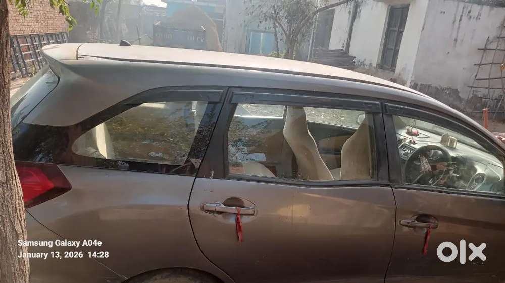 Honda Mobilio 2015 Diesel 99000 Km Driven