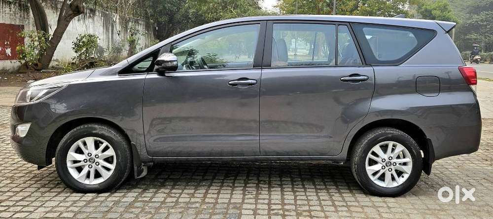 Toyota Innova Crysta G 7 Str, 2017, Petrol