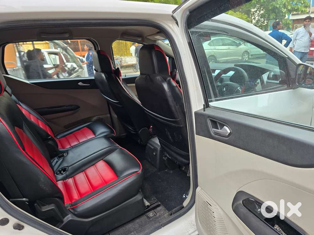 Renault Triber Rxz, 2020, Petrol