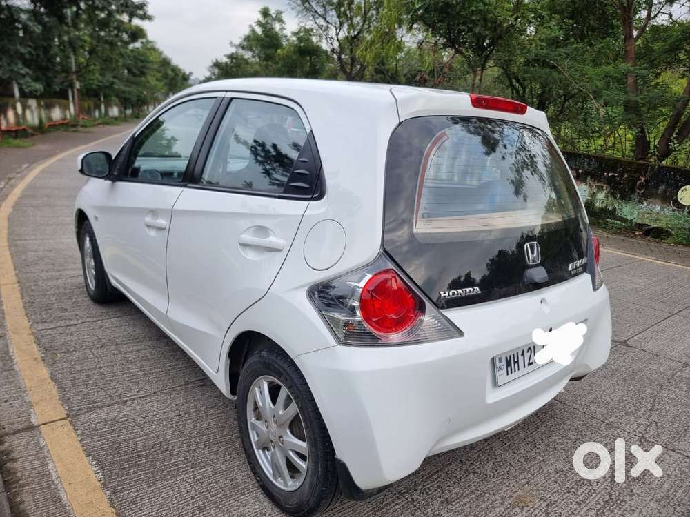 Honda Brio V Automatic, 2014, Petrol