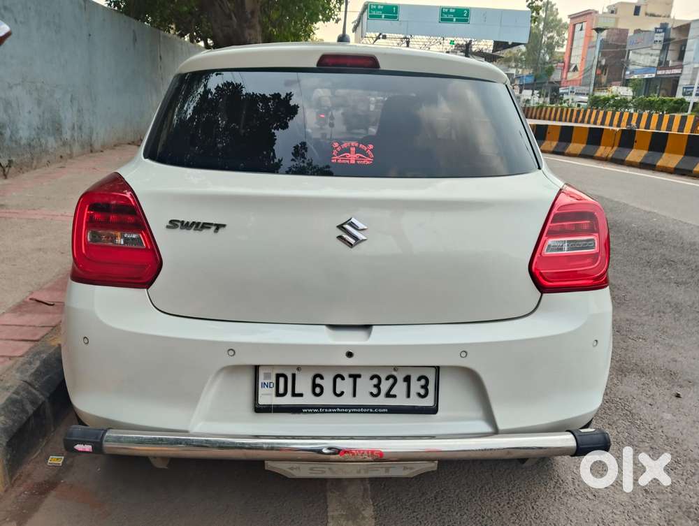 Maruti Suzuki Swift Lxi Optional-o, 2022, Petrol