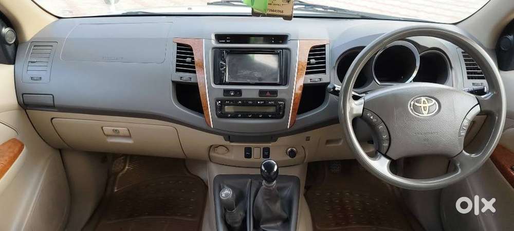 Toyota Fortuner 3.0 4x4 Manual, 2010, Diesel