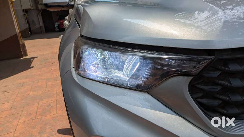 Kia Sonet Htk Petrol Manual ,of July 2023