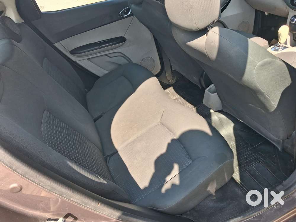 Tata Tiago 1.2 Revotron Xza, 2018, Petrol