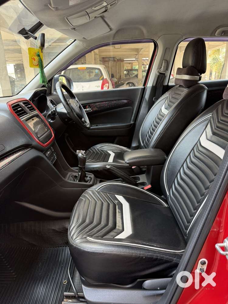 Maruti Suzuki Brezza Zdi+ Dual Tone, 2019, Diesel