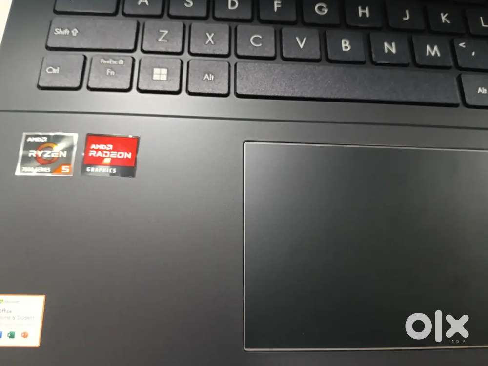 Asus raizen 5 laptop 16gb ram 512Gb storage