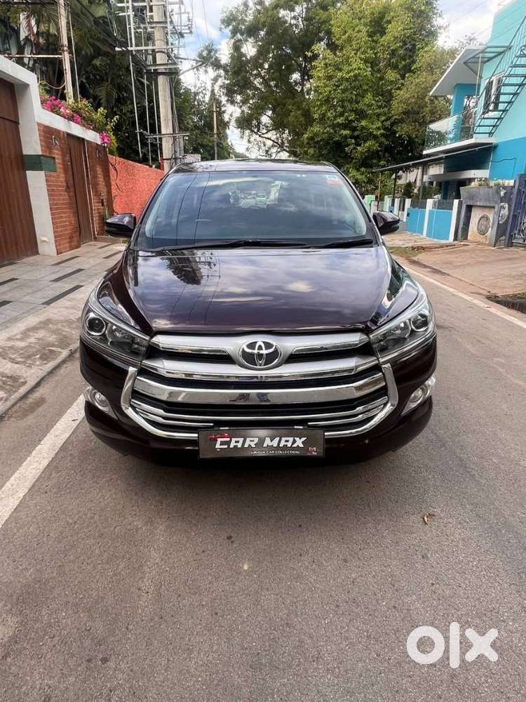 Toyota Innova Crysta 2.4 V, 2017, Diesel