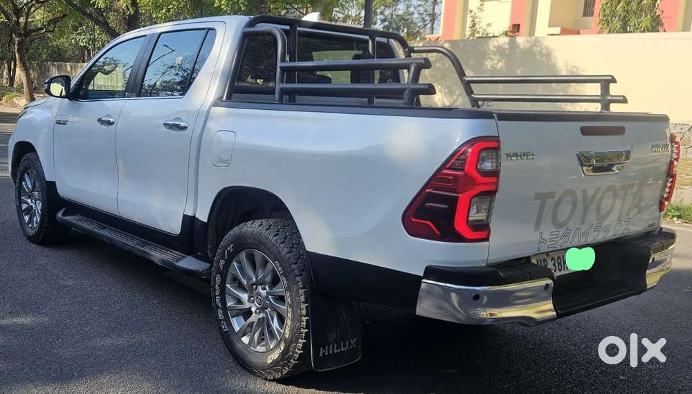 Toyota Hilux 2.8 High 4x4 Mt, 2025, Diesel