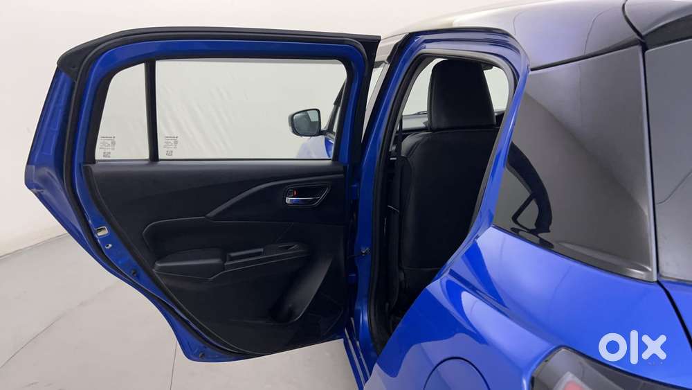 Maruti Suzuki Swift Zxi Plus Dual Tone, 2024, Petrol