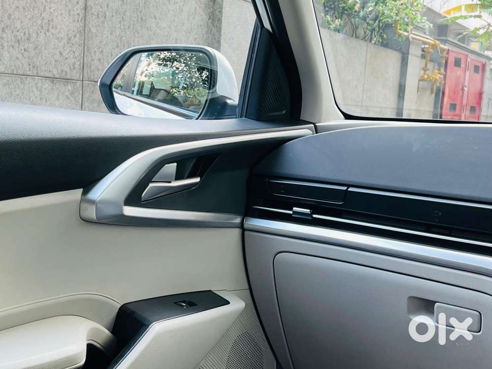 Kia Carens 1.4 Prestige 7 Str, 2022, Petrol