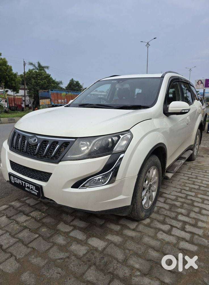 Mahindra Xuv500 2.2 W10, 2016, Diesel