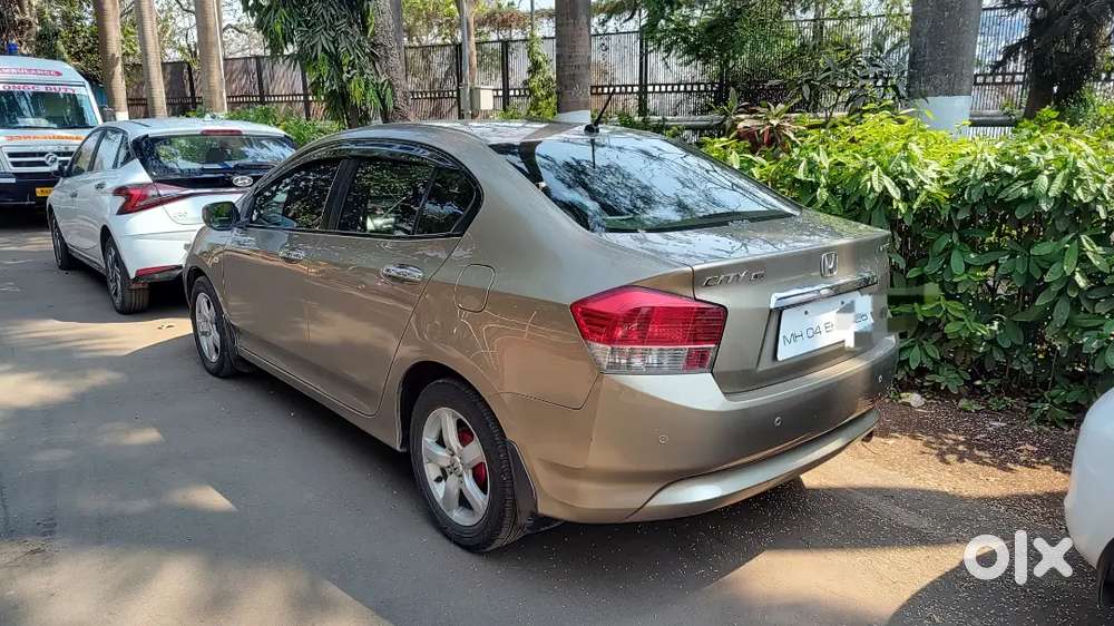 Honda City 2010 Cng & Hybrids Well Maintained