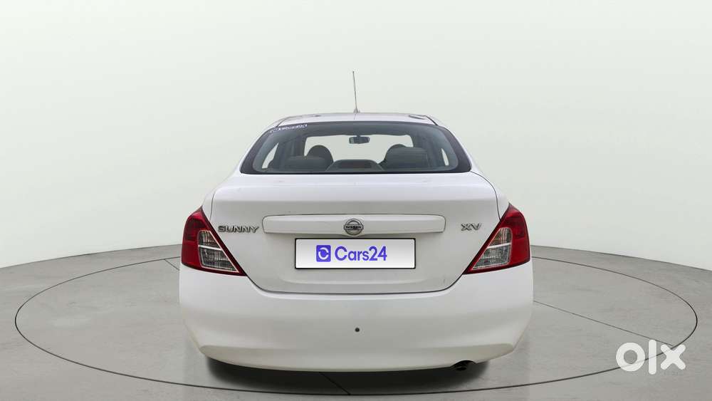 Nissan Sunny Xv, 2013, Petrol