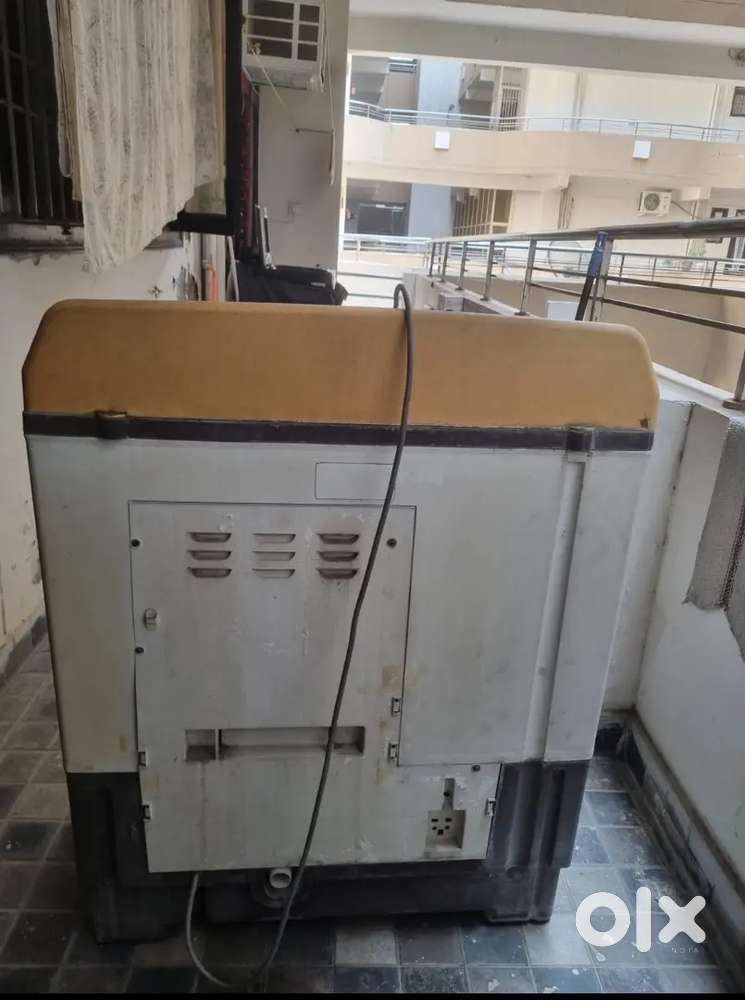 LG washing machine semi automatic