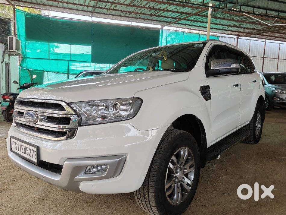 Ford Endeavour 3.2 Titanium At 4x4, 2017, Diesel