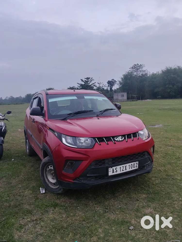 Kuv 100 Mahindra