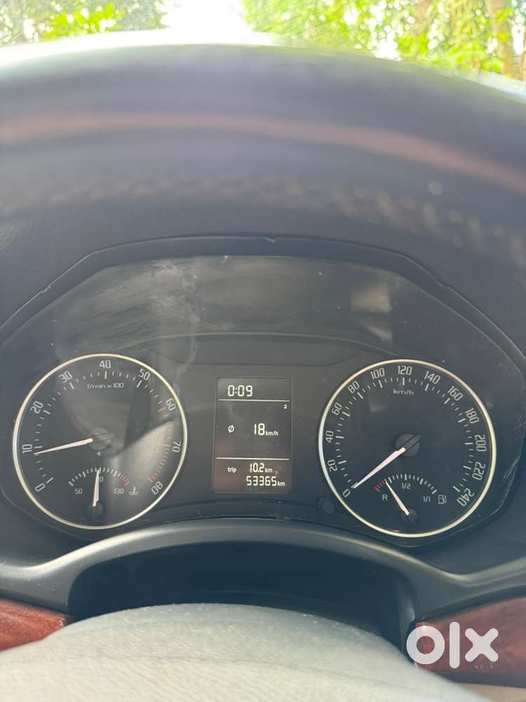 Skoda Laura 1.8 Tsi Manual 2010