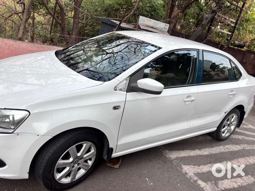Volkswagen Vento Petrol 2011 Car