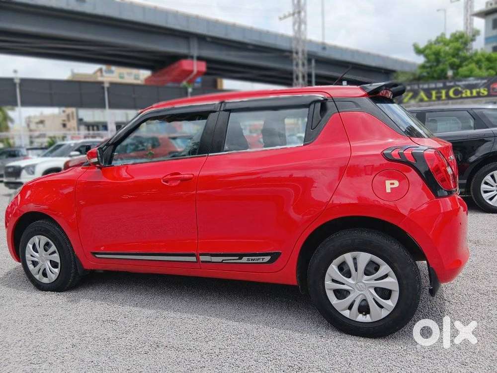 Maruti Suzuki Swift Vxi Optional, 2021, Petrol