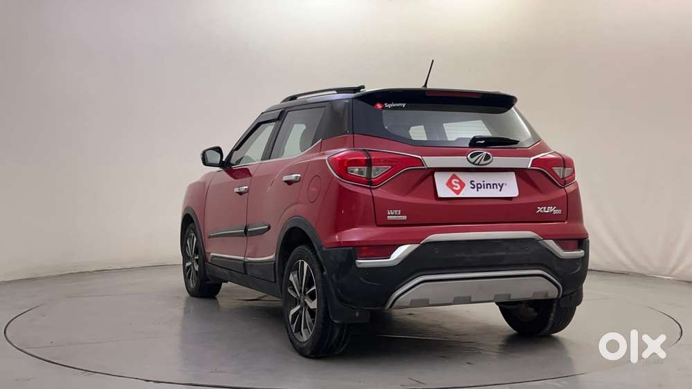 Mahindra Xuv300 W8 (o) 1.5 Diesel Amt Dual Tone, 2021, Diesel