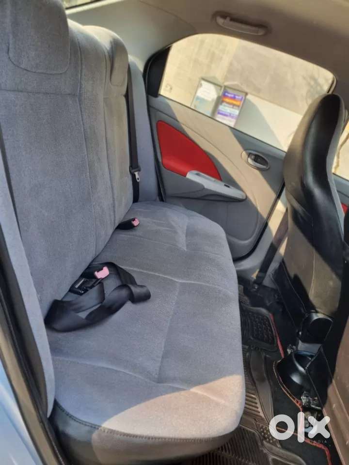 Toyota Etios 1.5 Vx, 2011, Petrol