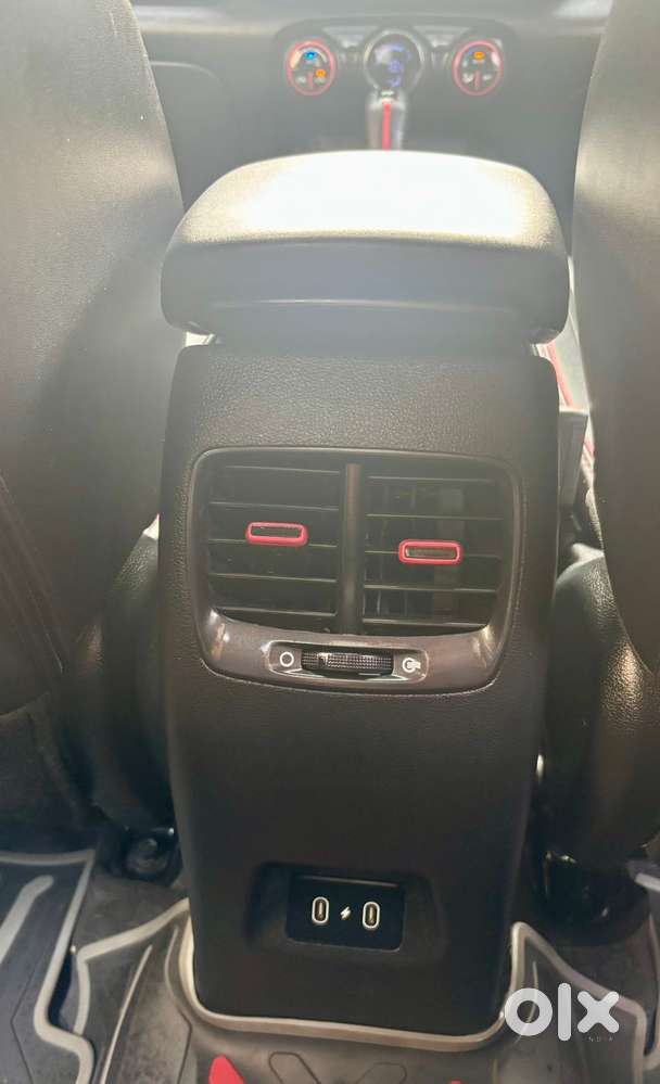 Hyundai Venue N Line 1.0 N6 Turbo Dct, 2023, Petrol