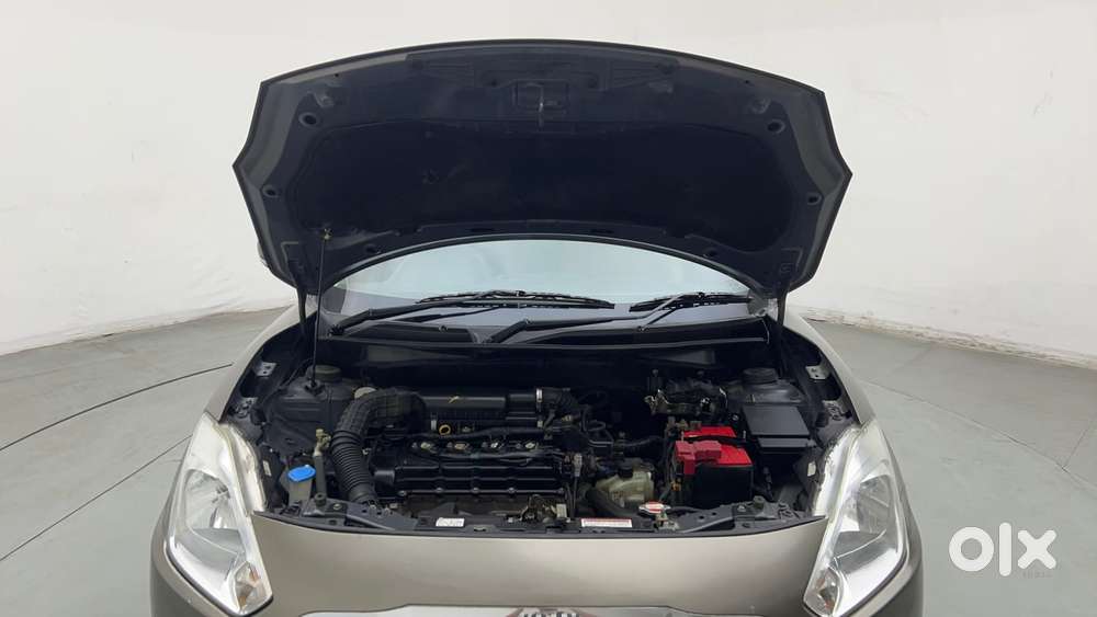 Maruti Suzuki Dzire 1.2 Vxi Amt, 2019, Petrol