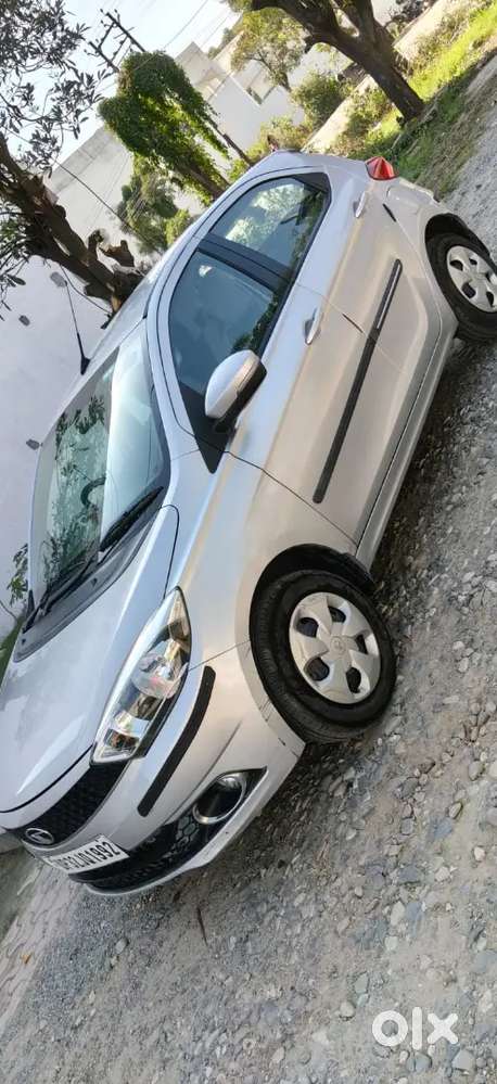 Tata Tiago Revotron 2018
