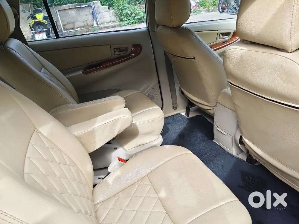 Toyota Innova 2.5 Gx 2008