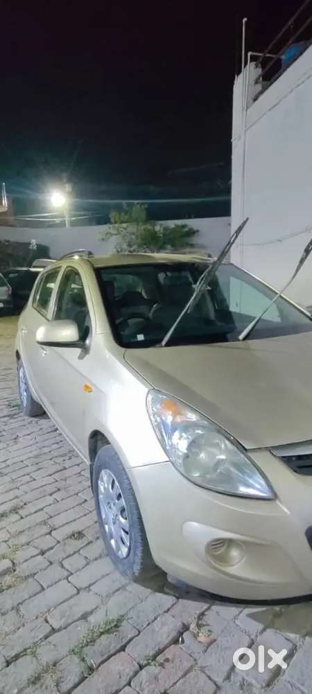 Hyundai I20 2011 Petrol Well Maintained