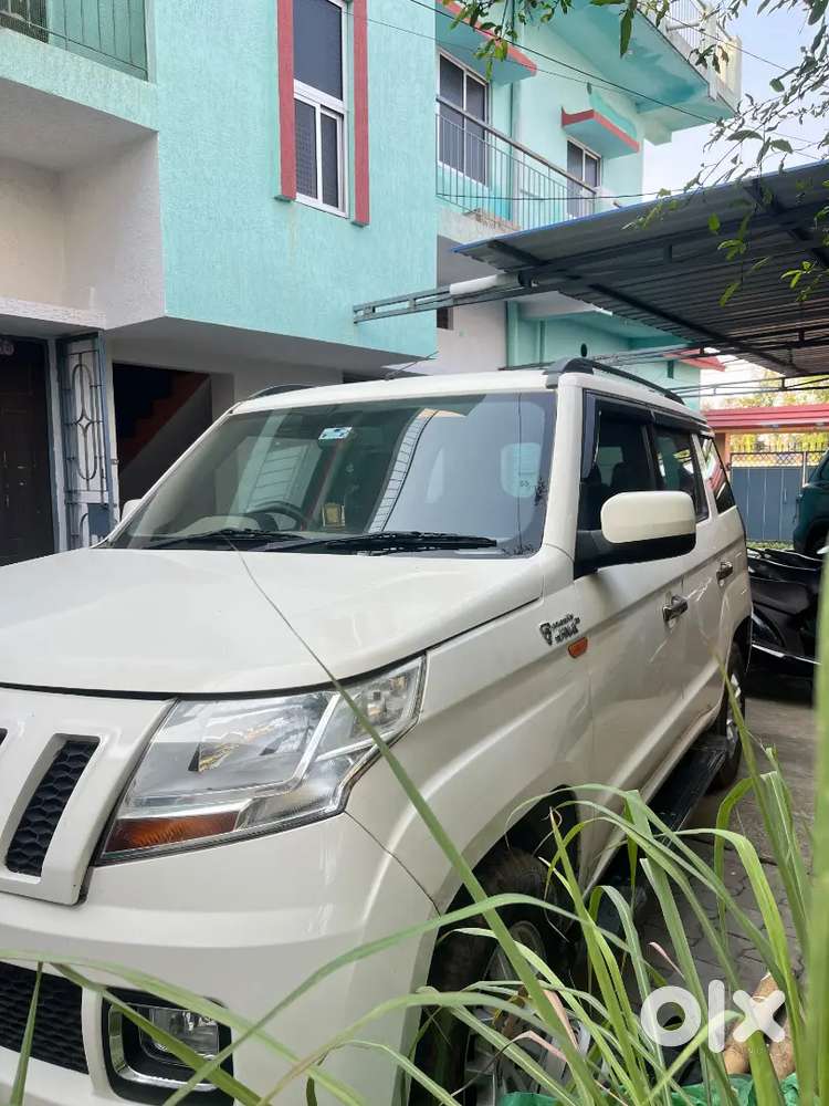 Mahindra Tuv 300 T8 Top Model