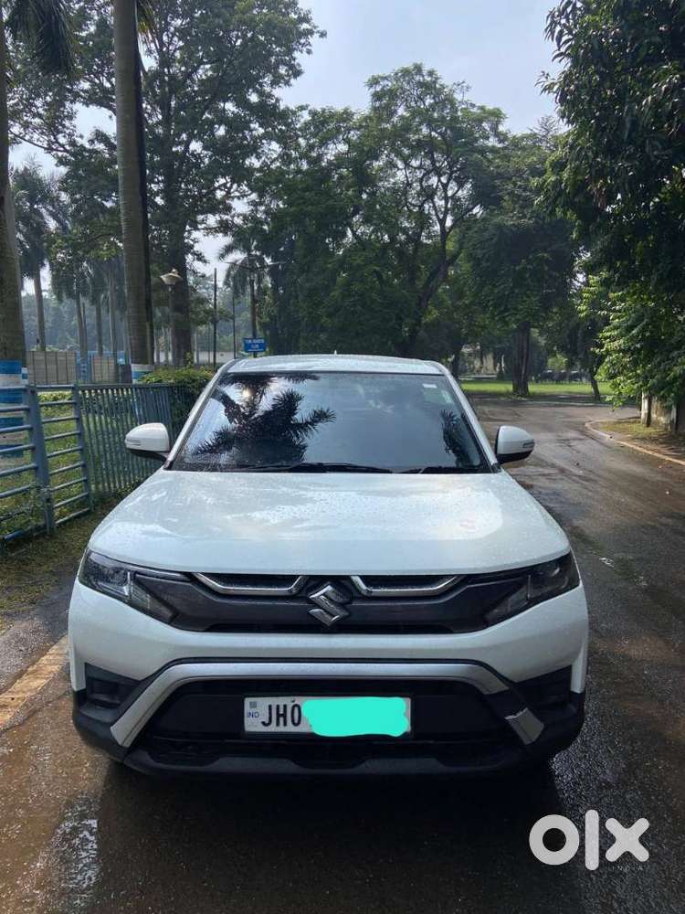 Maruti Suzuki Brezza 1.5 Lxi Smart Hybrid, 2022, Petrol
