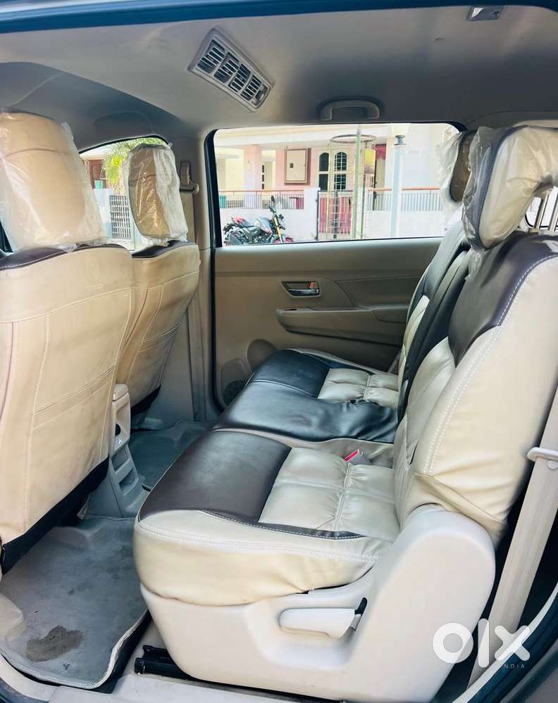 Maruti Suzuki Ertiga Zxi Plus Shvs, 2022, Petrol